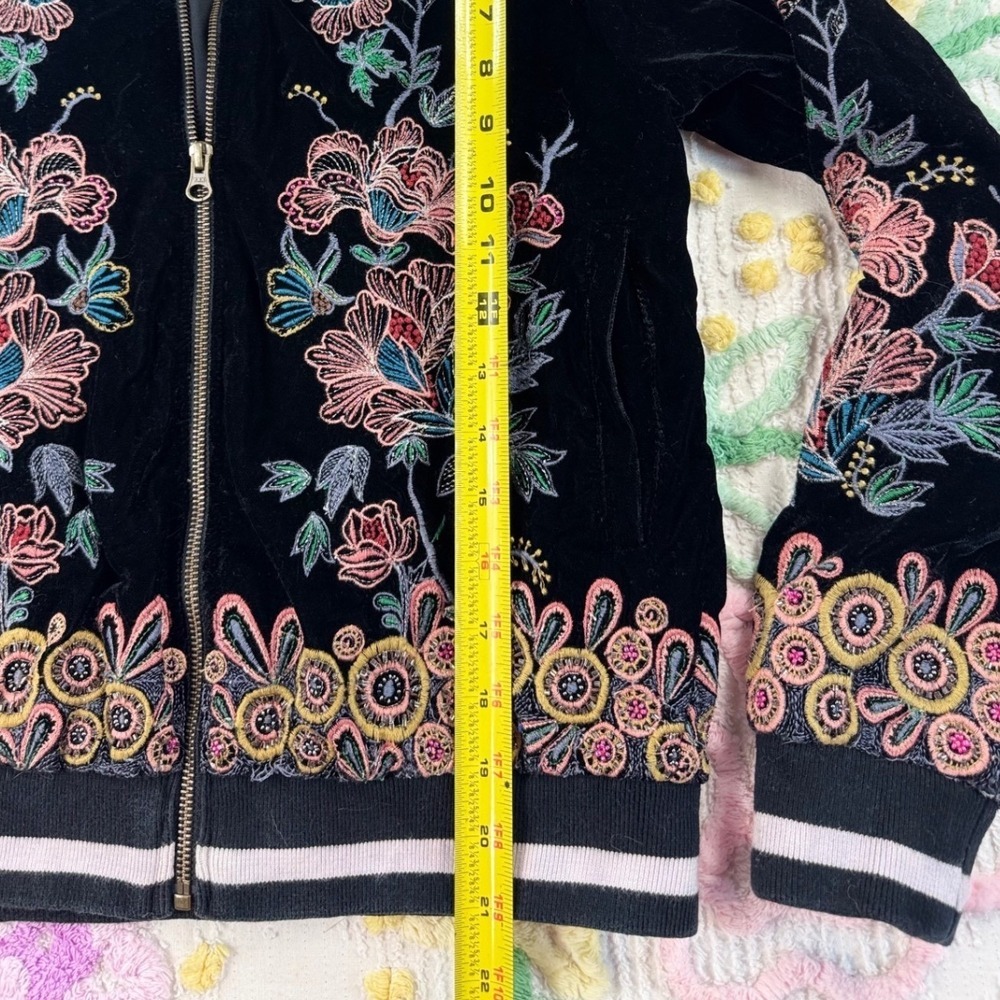 Anthropologie Elevenses Black Velvet Embroidered Floral Beaded Bomber Jacket S - Picture 3 of 9